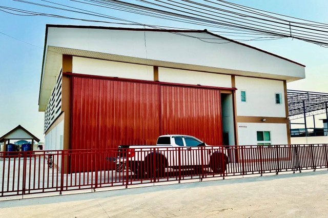 ที่ดินเหมาะสำหรับสร้างโรงงาน, โกดัง ,ออฟฟิศใหม่ ย่านบางบัวทอง ราคาถูก