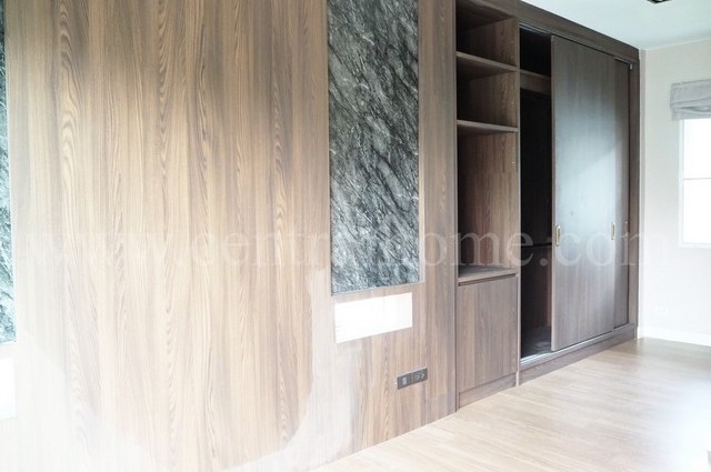 บ้านเดี่ยว บางกอก บูเลอวาร์ด ปิ่นเกล้า - เพชรเกษม หลังริม บ้านตกแต่งพร้อมอยู่