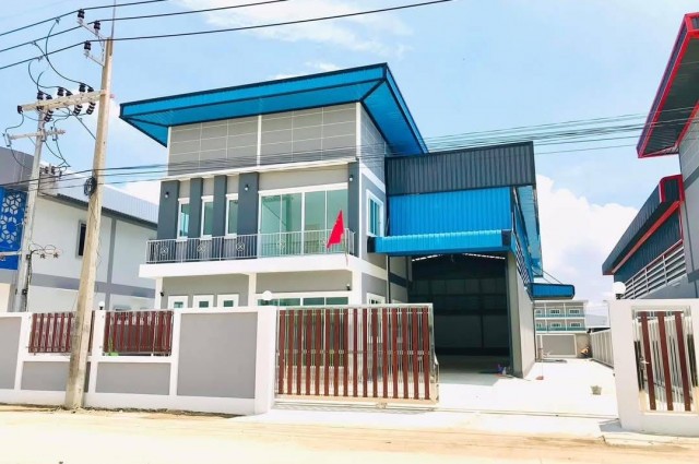 ที่ดินเหมาะสำหรับสร้างโรงงาน, โกดัง ,ออฟฟิศใหม่ ย่านบางบัวทอง ราคาถูก