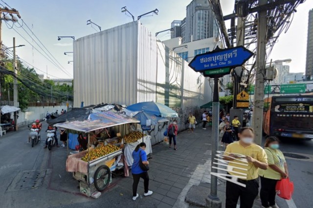 เจ้าของที่ดินขายเอง (ยินดีรับนายหน้า) ขายที่ดินเปล่า 1-0-81 ไร่ ถ.ดินแดง ปากซ.บุญชูศรี