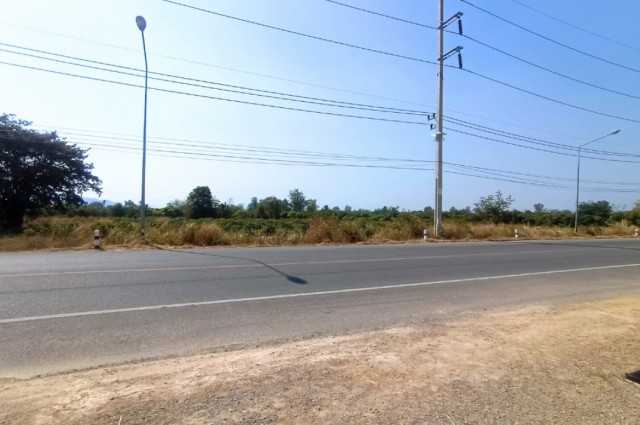 ขายที่ดินเนื้อที่ 14-2-80 ไร่ อำเภอจอมบึง ติดถนนราชบุรี 4016 เหมาะทำโครงการจัดสรร