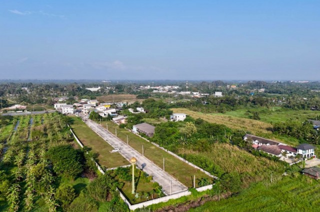ขาย ที่ดิน จัดสรร 22 แปลง น้ำไม่ท่วมที่ดิน  3 ไร่ 2 งาน 46.7 ตร.วา ถมสูงแล้วนาน 10 ปี
