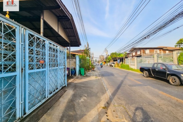 ขาย บ้านเดี่ยว ทำเลค้าขาย ซอยศิริเกษม ใกล้พุทธมณฑลสาย3 เพียง 150 ม. บางแค กทม. 120 ตรม 40 ตรว