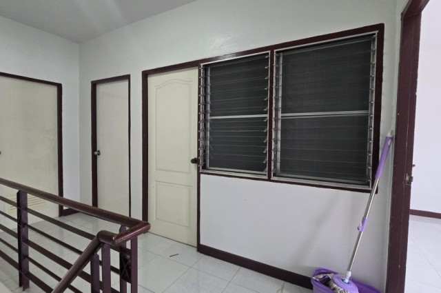 ขายถูก ทาวน์โฮม หมู่บ้านเมืองประชา หทัยราษฎร์35 20 ตรว