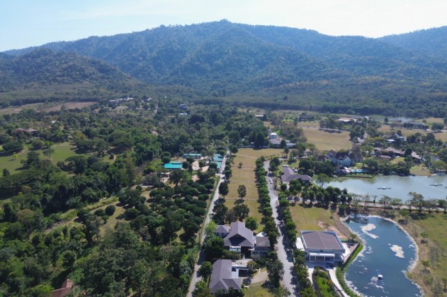 ขาย ที่ดิน เขาใหญ่ ต.​หมูสี​ อ.ปากช่อง 396 ตรว ​แค่เห็นวิว ก็มีความสุขแล้ว