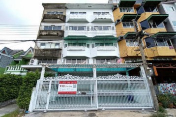 ขายตึกแถว 5 ชั้น 2 คูหา ทำเลทอง พหลโยธิน 75 ใกล้รถไฟฟ้า-สนามบินดอนเมือง 