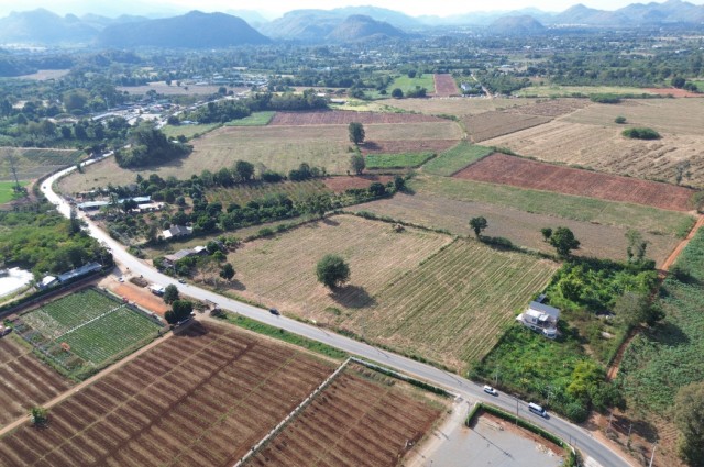 ขาย ที่ดิน เขาใหญ่ ต.​หมูสี​ อ.ปากช่อง 5 ไร่ ​เห็นทิวเขา สวยสุดๆ