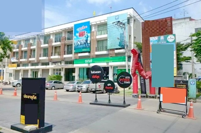 ตลาดยิ่งรวย76 1.8 กม. ใหม่ตรงปก! ให้เช่าทาวน์โอม บ้านกว้าง 5ม. Big ประชาอุทิศ90 140 ม. 2ชั้น 3นอน 2แอร์  20ตรว. 160ตรม. พระจอมเกล้าธนบุรี