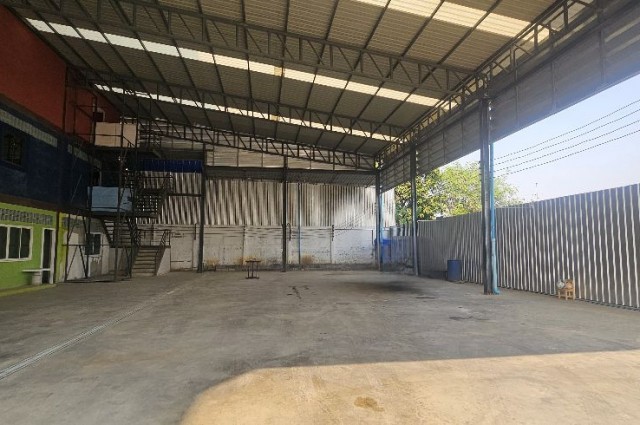 ขาย โกดัง อเนกประสงค์สวนผัก 762 ตรม. 2 งาน 10 ตร.วา สภาพใหม่มาก ตลิ่งชัน กรุงเทพ