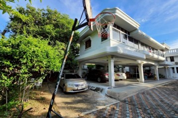 ขายด่วนบ้านพร้อมที่ดินผืนใหญ่ใจกลางเมืองปากน้ำ ใกล้ BTS เพียง 290 เมตร
