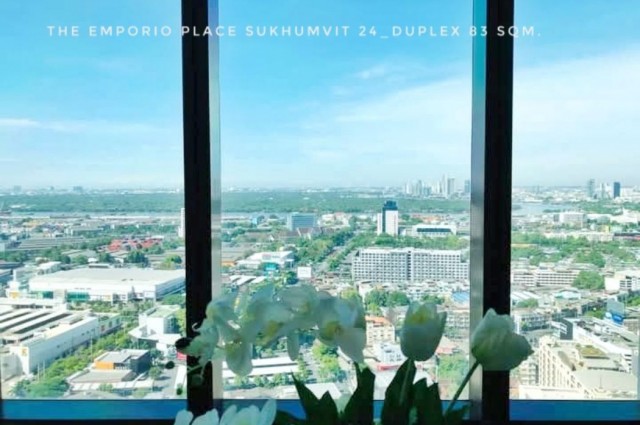 ให้เช่า คอนโด Duplex unit high floor river view ดิ เอ็มโพริโอ เพลส 83 ตรม. 1 bedroom in Sukhumvit 24 near BTS Phrompong