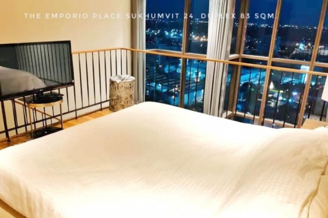 ให้เช่า คอนโด Duplex unit high floor river view ดิ เอ็มโพริโอ เพลส 83 ตรม. 1 bedroom in Sukhumvit 24 near BTS Phrompong
