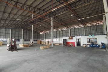 ขาย โรงงาน FA108 ทำเลดี มีใบ รง4. คลองตำหรุ เมือง ชลบุรี . 944 ตรม 4 ไร่ 1 งาน 8 ตรว มีออฟฟิค บ้านพักคนงาน ใกล้ อมตะชลบุรี ท่าเรือแหลมฉบัง