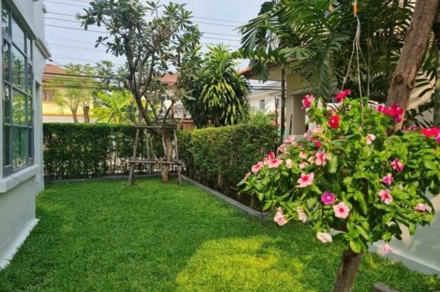 ให้เช่า บ้านเดี่ยว M839 บ้านมัณฑนา ศรีนครินทร์ 220 ตรม 60 ตรว