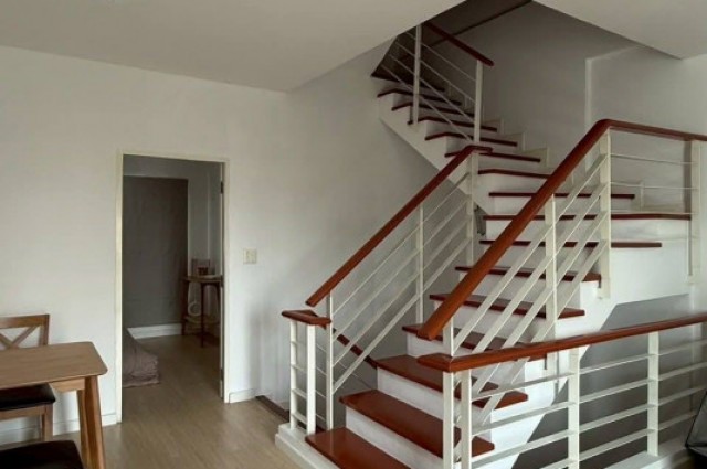 ให้เช่า ทาวน์โฮม N1684 Baan Klang Muang The Royal Monaco Srinakarin-Pattanakarn 160 ตรม 20 ตรว