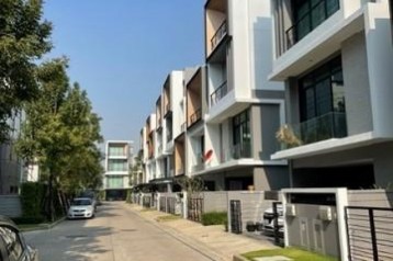POR2620 ให้เช่า ทาวน์โฮม เนอวานา ดีฟายน์ ศรีนครินทร์-พระราม 9 (Nirvana DEFINE Srinakarin-Rama 9) ถนนศรีนครินทร์-ร่มเกล้า