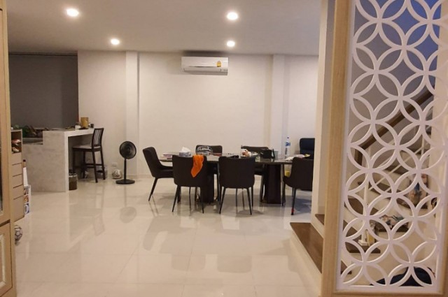 ขาย บ้านเดี่ยว The City Bangna-KM.7 เพียง 5 นาทีถึงเมกา บางนา 4 นอน ใกล้ Clubhouse
