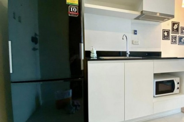 ให้เช่า We Condo เอกมัย-รามอินทรา33 ตรม 1 ห้องนอน ชั้น8  ติดตลาดเลียบด่วน พร้อมเข้าอยู่แล้ววันนี้