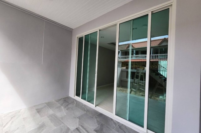 WS ขาย ทาวน์โฮม สุขุมวิท 50 รีโนเวทสวยมาก เดินทางสะดวก 31 ตรว ใกล้ทางด่วนมาก